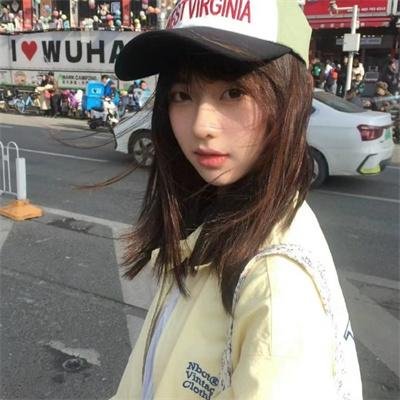 女记者的日记
